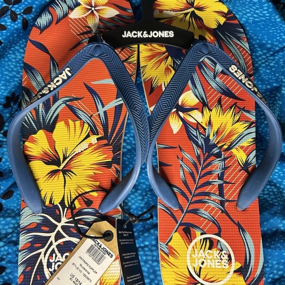 Jack & Jones Other - Men's Flip Flops | Tropical Multi Color | size 13/14 | MSRP $24.50 | NWT